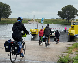 Dagfietstochten zomerse dagen in Noord-Brabant (NL)